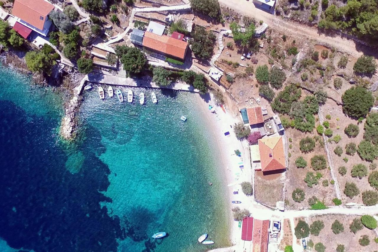 Apartman Seaside Secluded Cove Torac, Hvar - 4044 Gdinj
