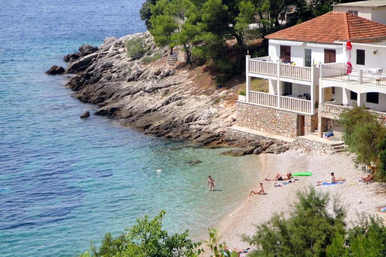 Seaside Secluded Cove Torac, Hvar - 4044